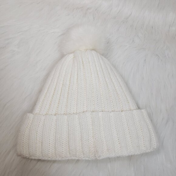VS PINK COZY BEANIE SHERPA LINED HAT DOG EMBROIDERED POM POM CREAM O/S - Picture 4 of 5